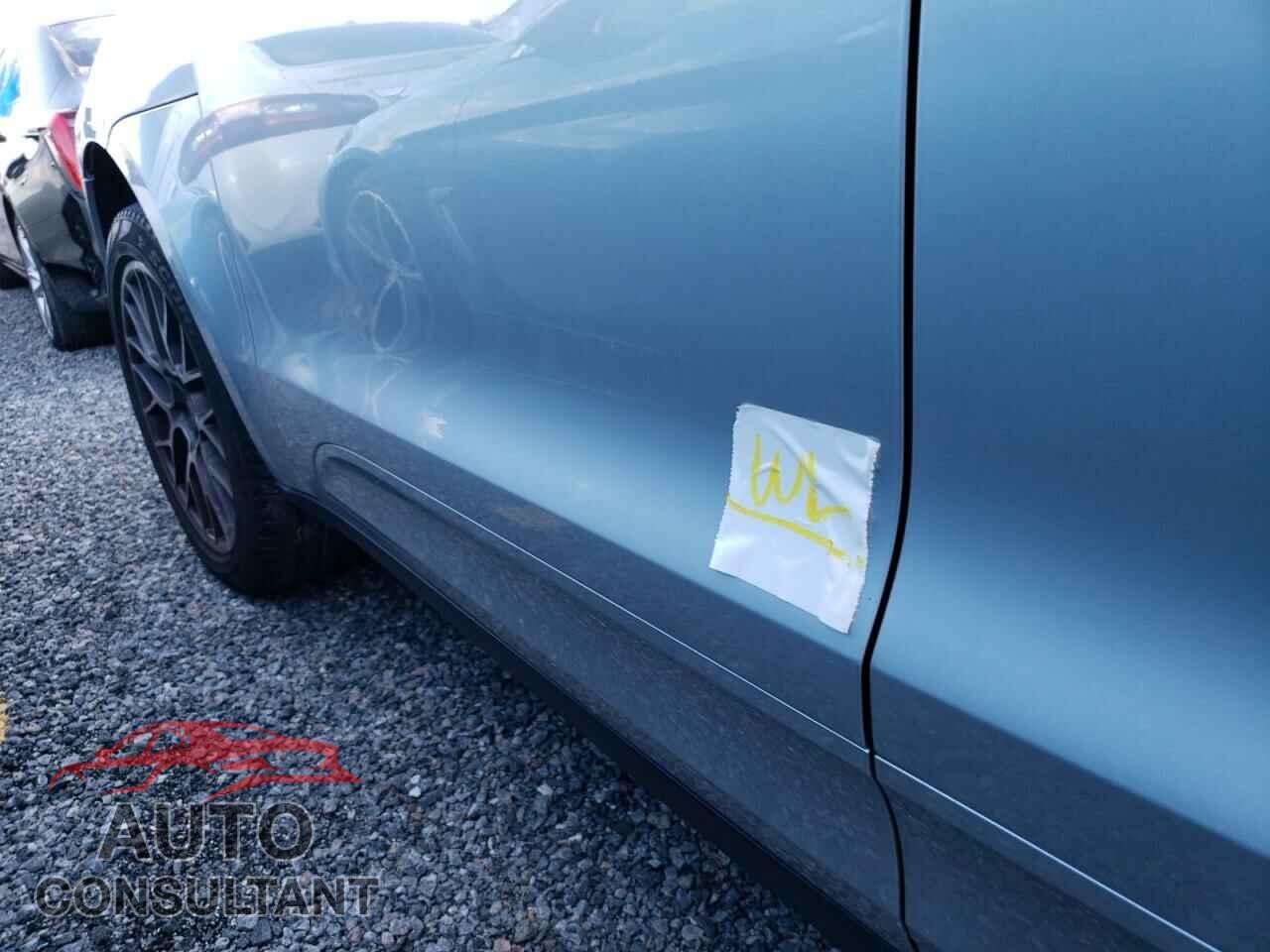 PORSCHE MACAN 2016 - WP1AB2A53GLB50065