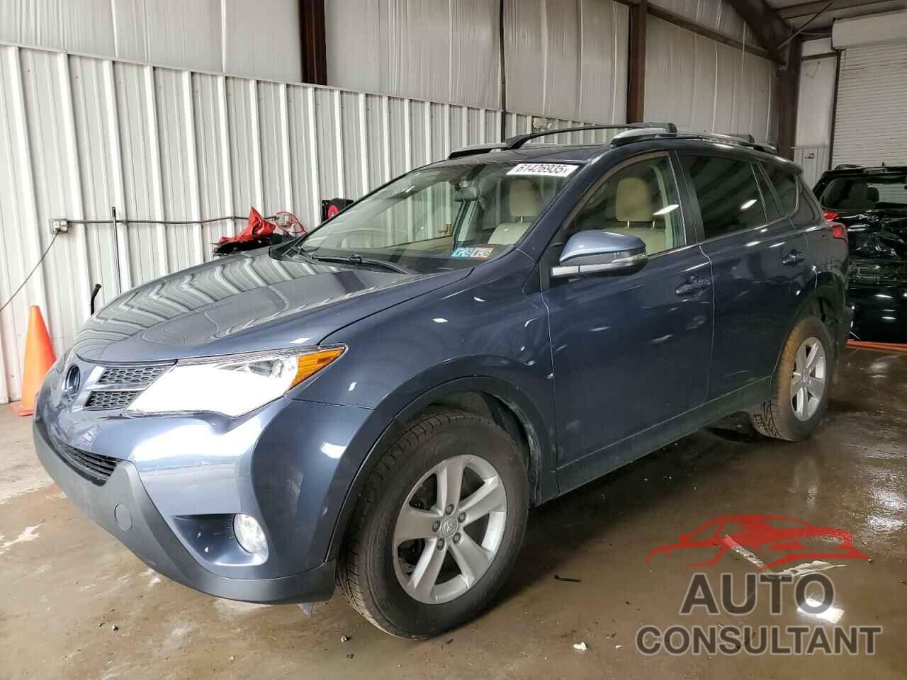 TOYOTA RAV4 2013 - JTMRFREV8DD043546