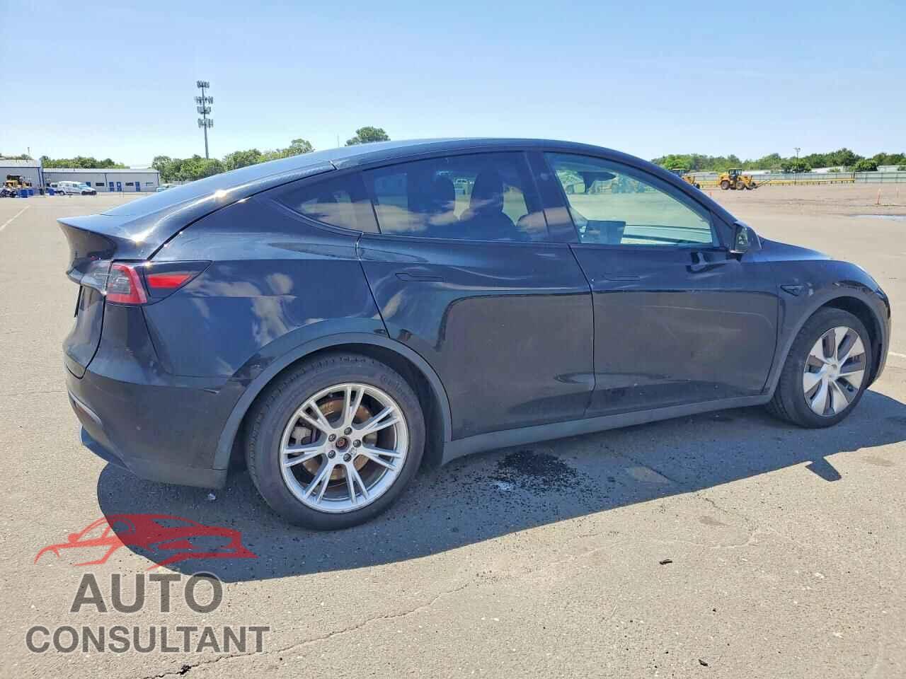 TESLA MODEL Y 2023 - 7SAYGDED5PF932811
