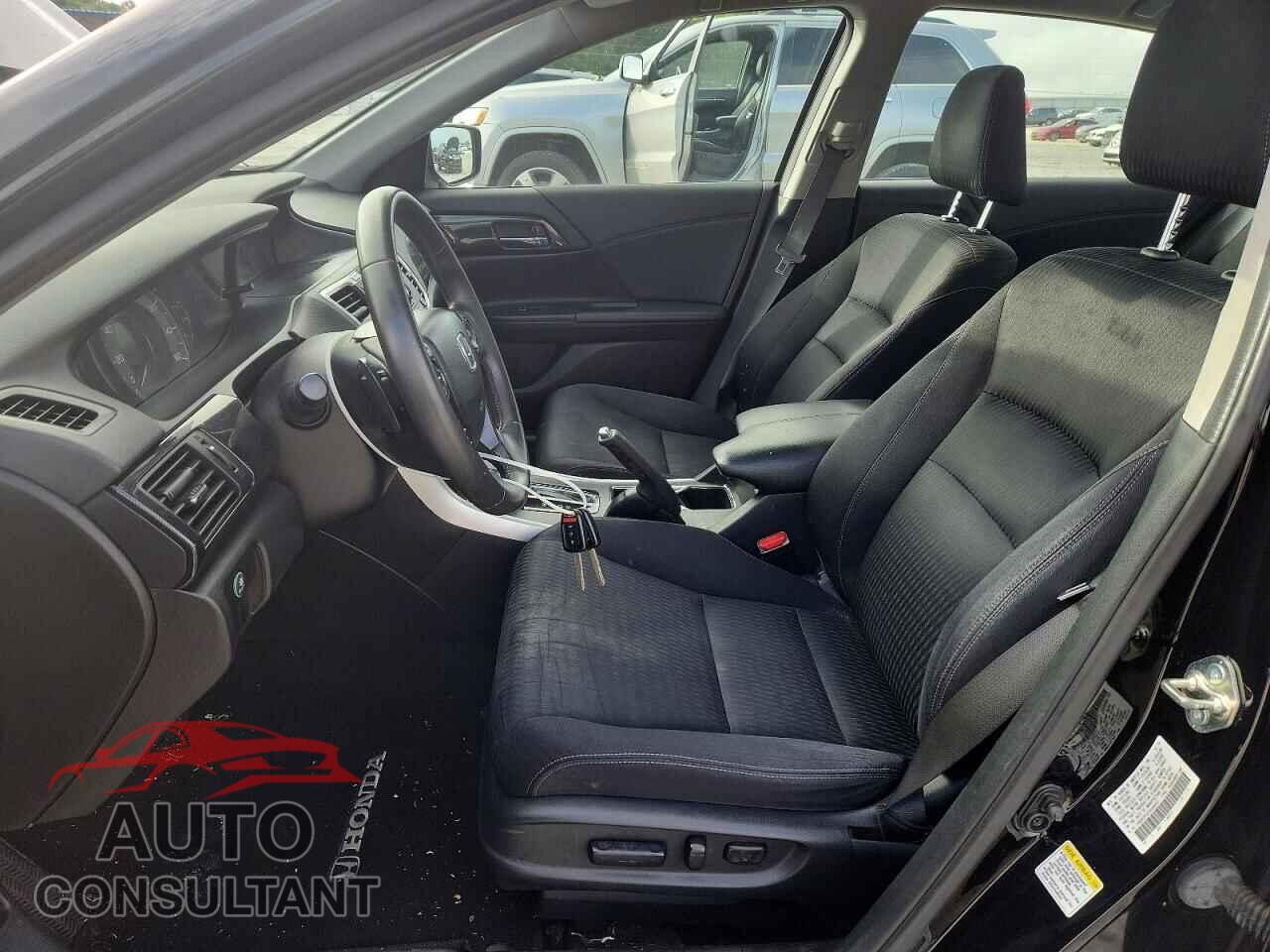 HONDA ACCORD 2015 - 1HGCR2F55FA089652