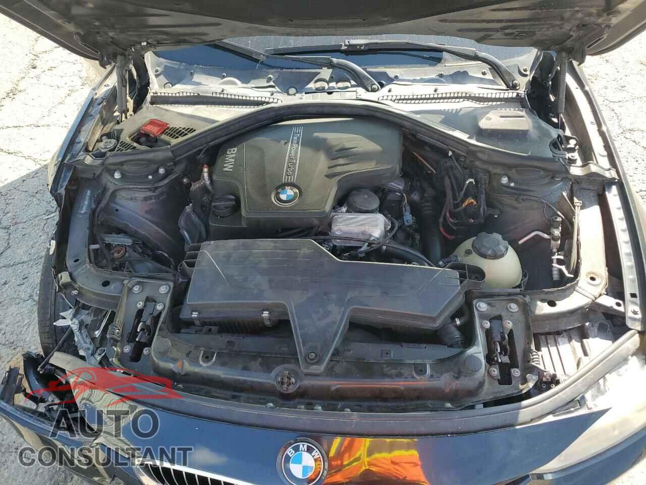 BMW 3 SERIES 2012 - WBA3A5C58CF348710