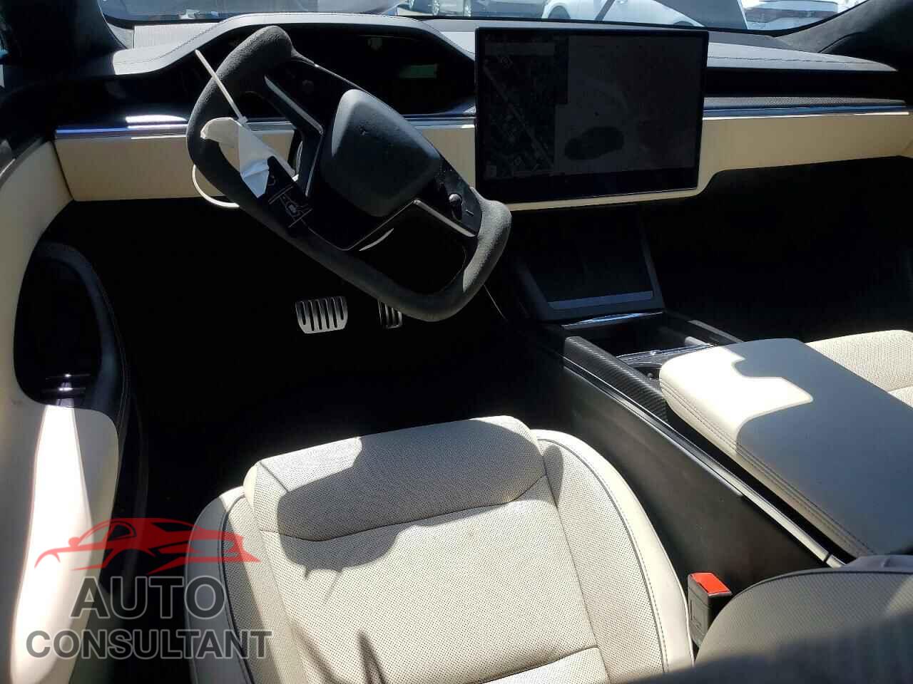 TESLA MODEL S 2023 - 5YJSA1E61PF524665