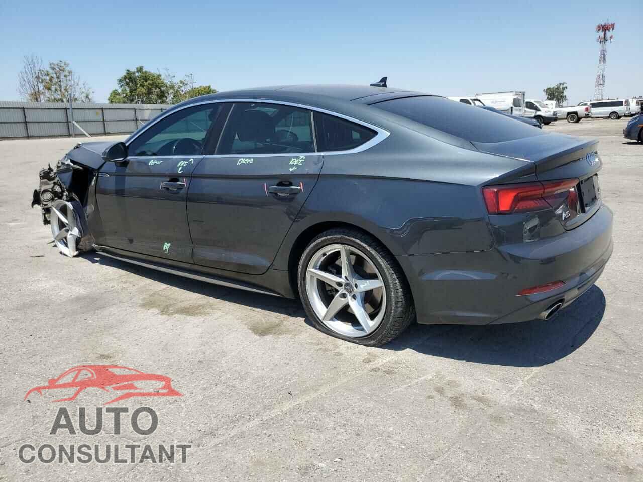 AUDI A5 2018 - WAUDNCF52JA016930