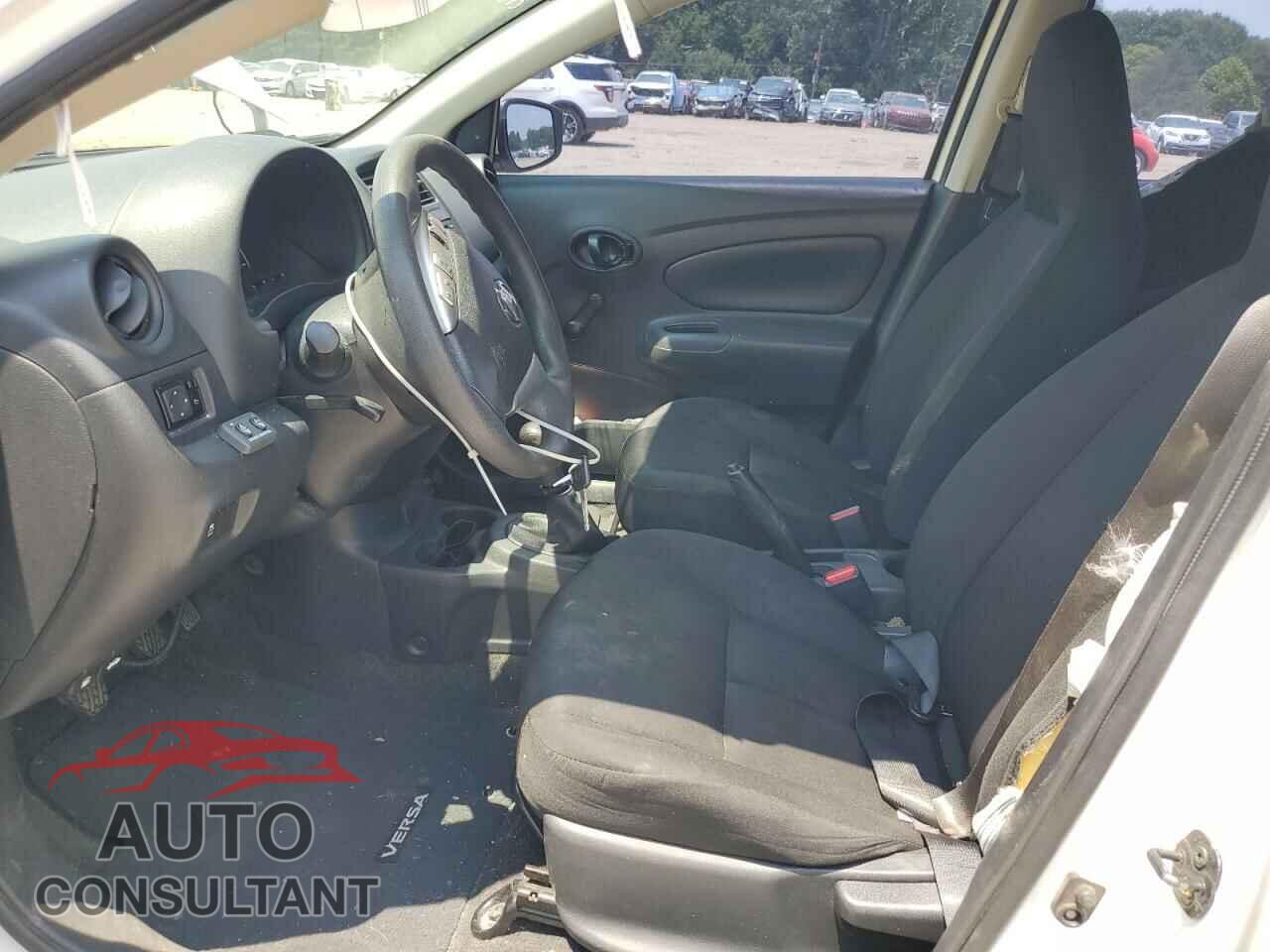 NISSAN VERSA 2017 - 3N1CN7AP2HL830368