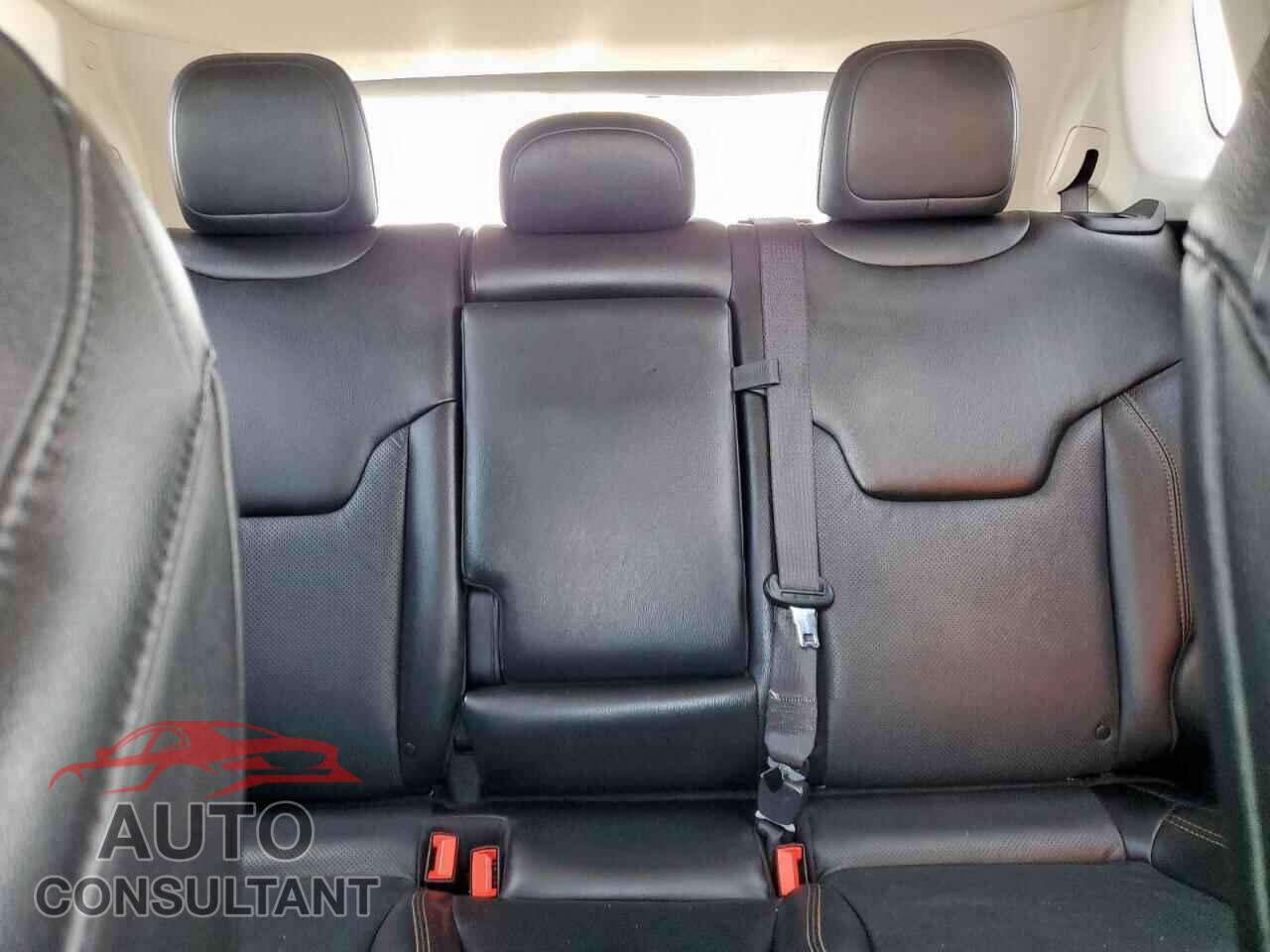 JEEP COMPASS 2021 - 3C4NJDCB0MT596033