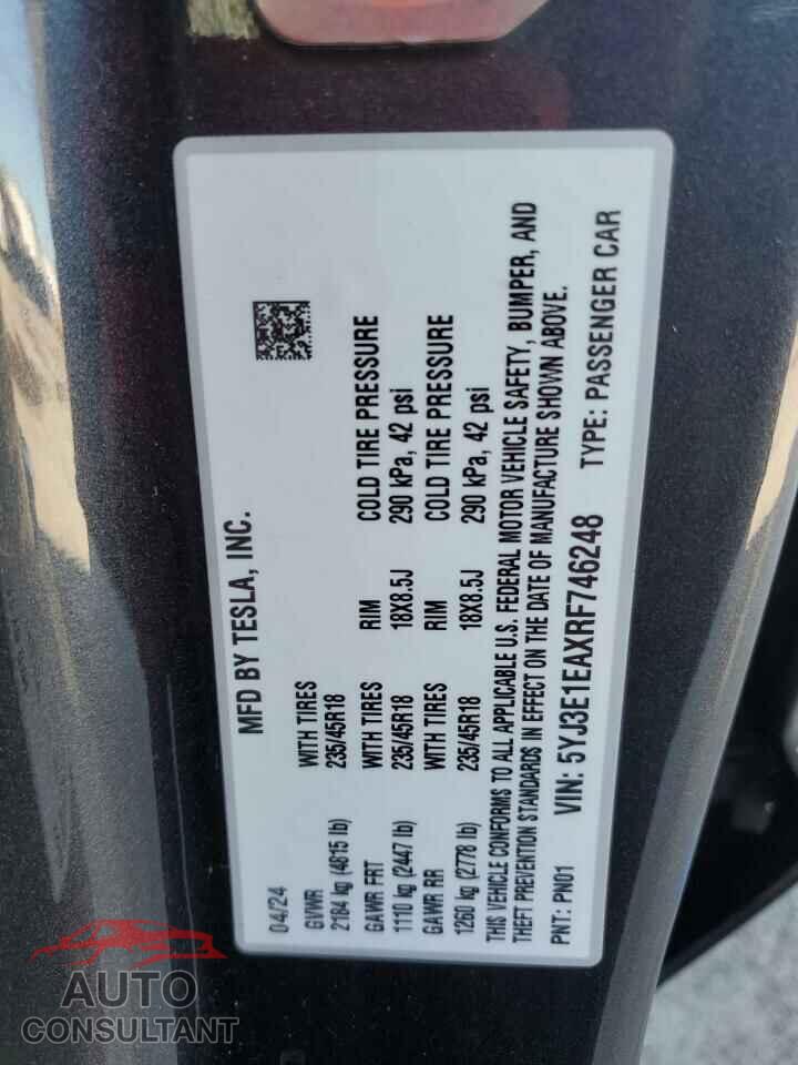 TESLA MODEL 3 2024 - 5YJ3E1EAXRF746248