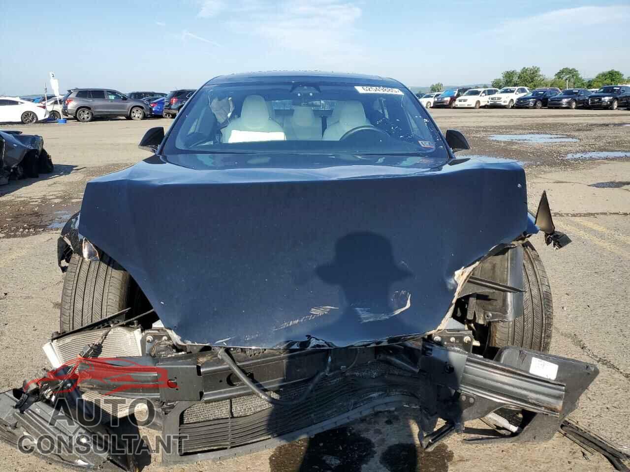 TESLA MODEL S 2018 - 5YJSA1E21JF284845