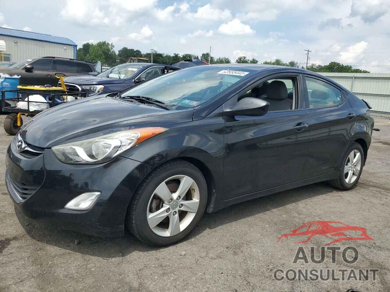 HYUNDAI ELANTRA 2013 - 5NPDH4AE3DH378804