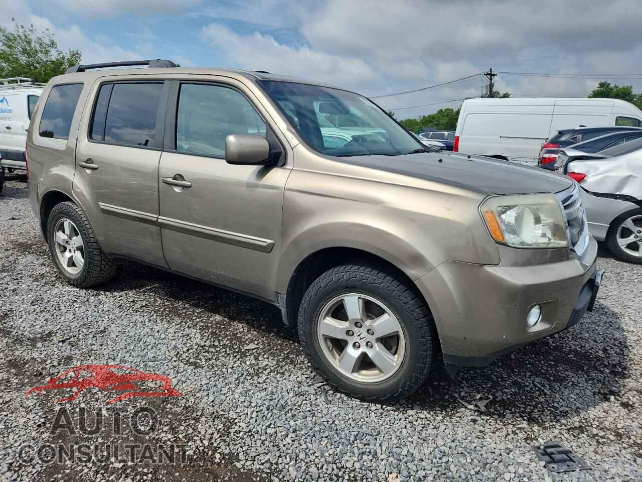 HONDA PILOT 2011 - 5FNYF4H64BB030950