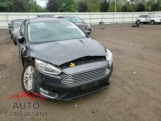 FORD FOCUS 2017 - 1FADP3N29HL240527
