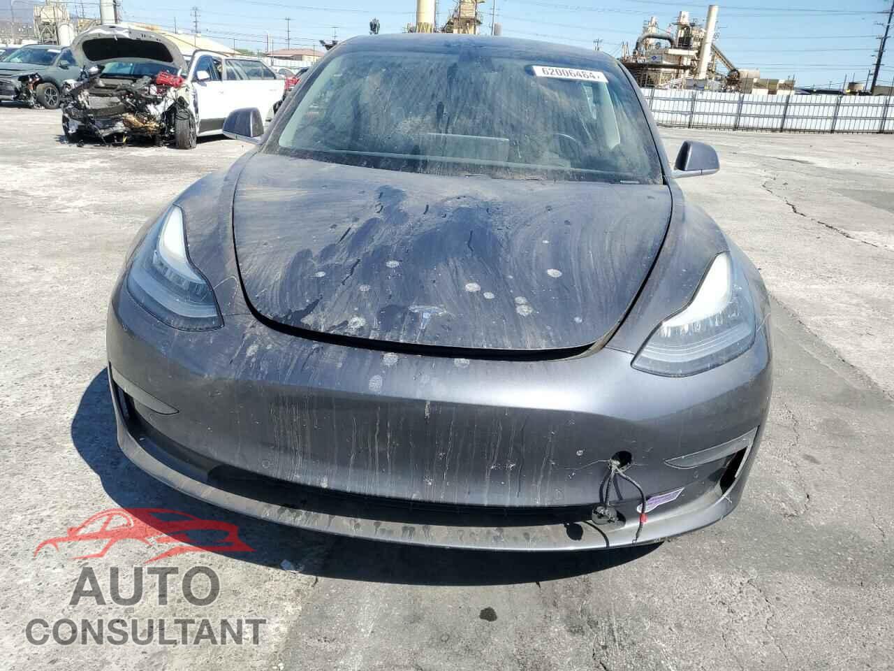 TESLA MODEL 3 2019 - 5YJ3E1EB2KF361409