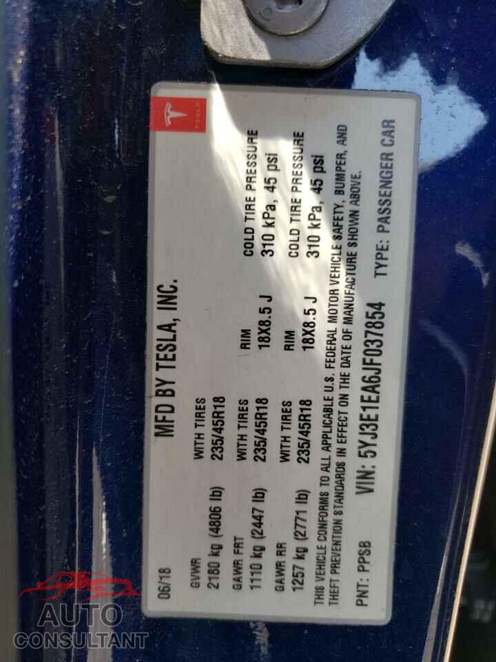 TESLA MODEL 3 2018 - 5YJ3E1EA6JF037854