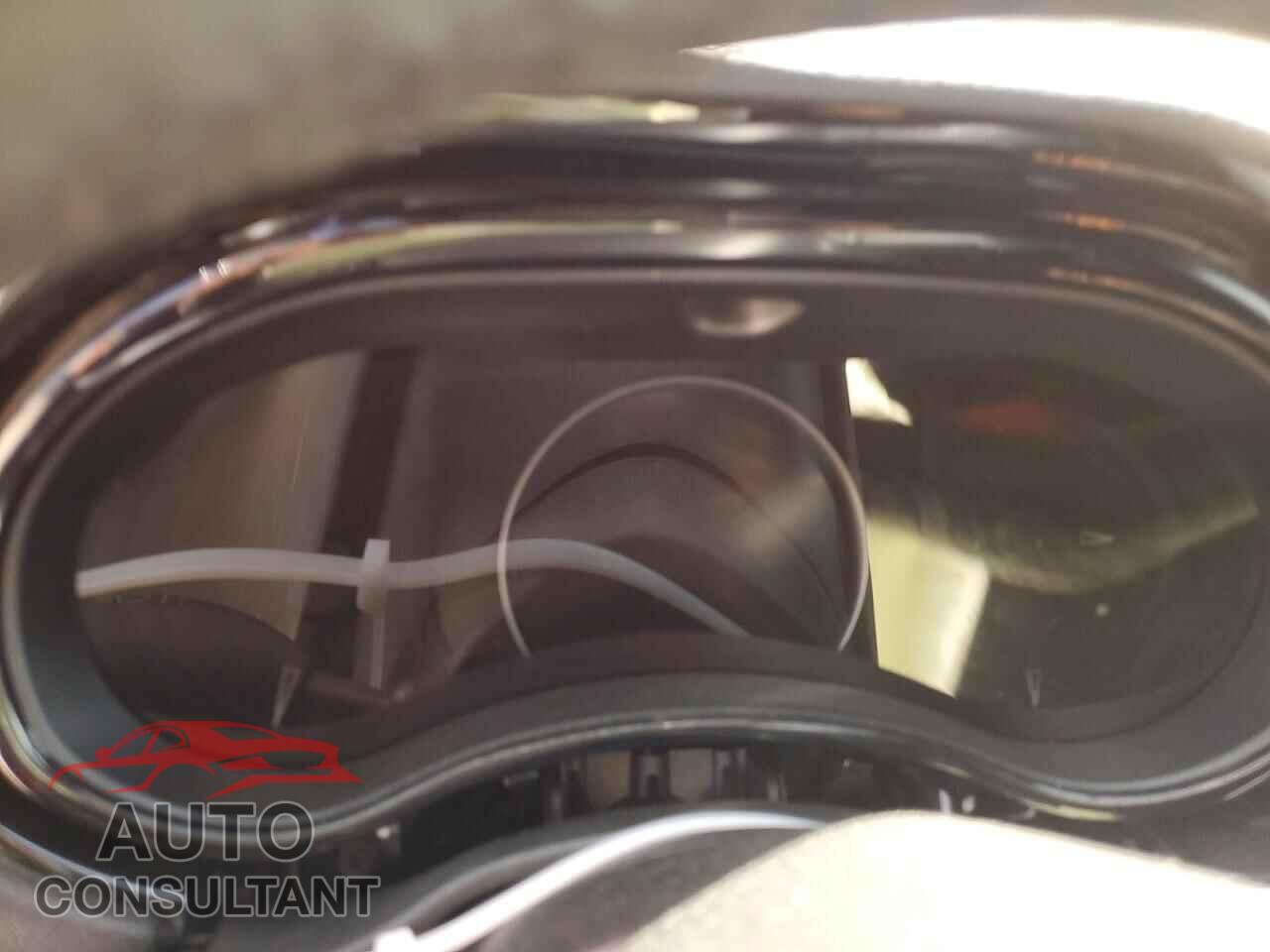 DODGE DURANGO 2023 - 1C4SDJFT0PC688790