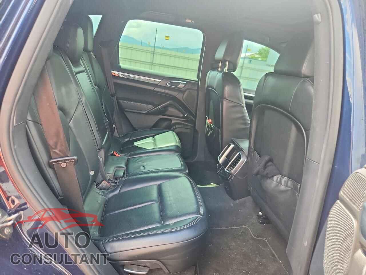 PORSCHE CAYENNE 2011 - WP1AA2A24BLA09460