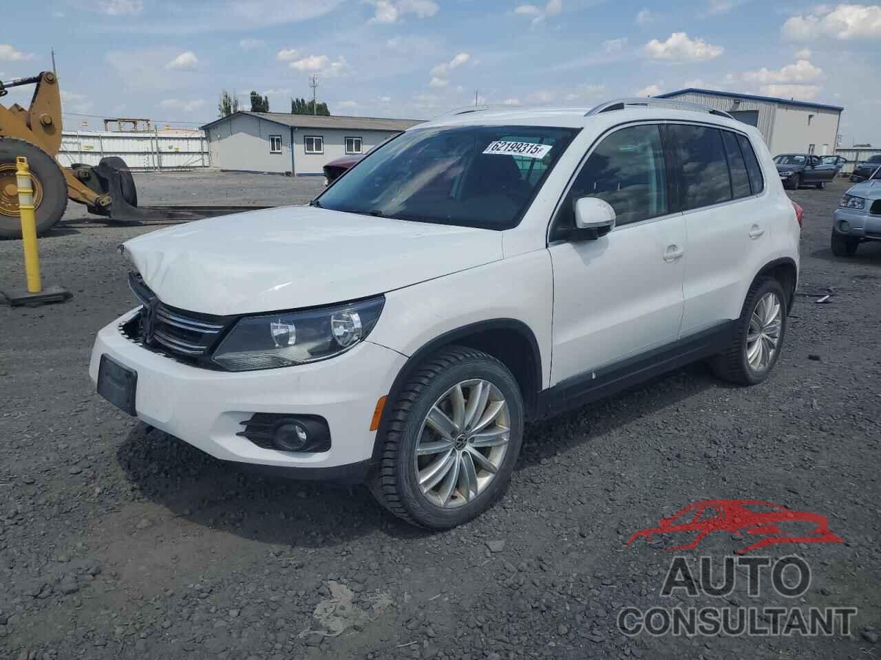 VOLKSWAGEN TIGUAN 2013 - WVGBV7AX6DW511161