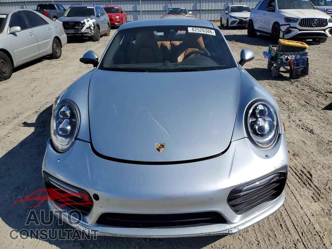 PORSCHE 911 2017 - WP0AD2A93HS166823