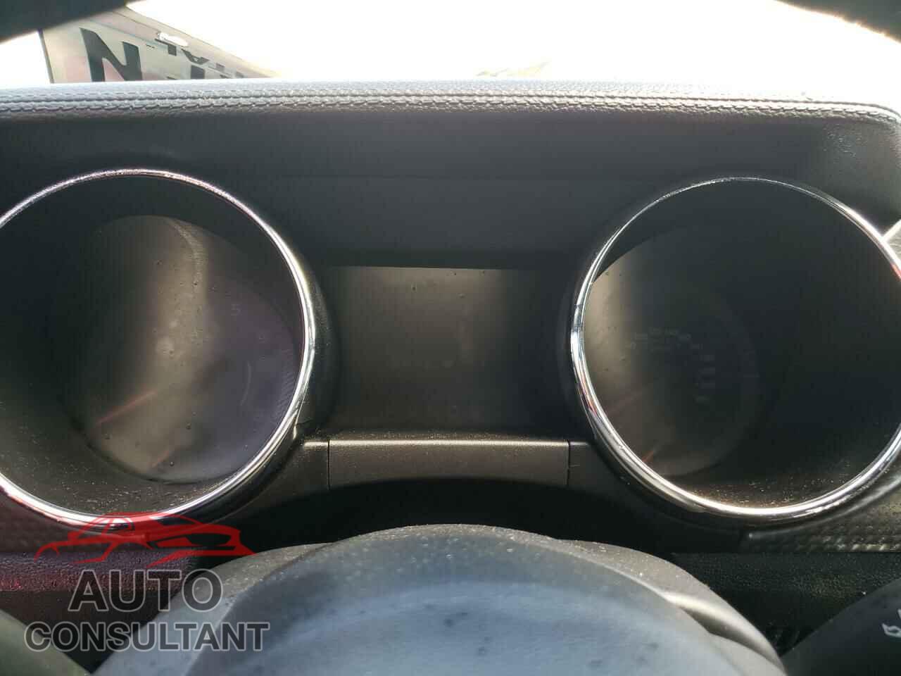 FORD MUSTANG 2017 - 1FATP8UH4H5322250