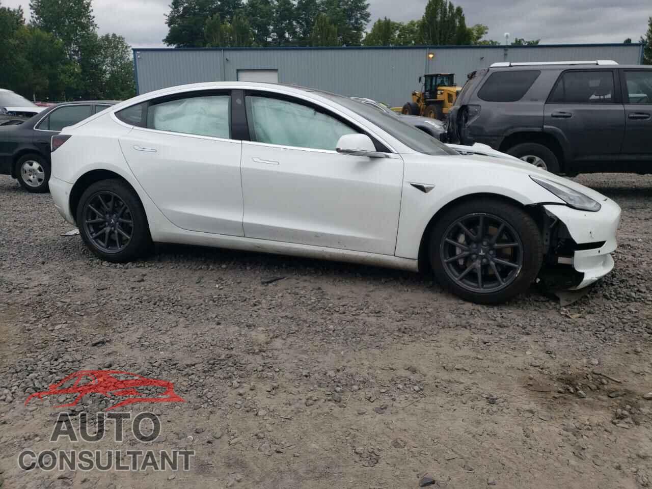 TESLA MODEL 3 2018 - 5YJ3E1EA7JF051522