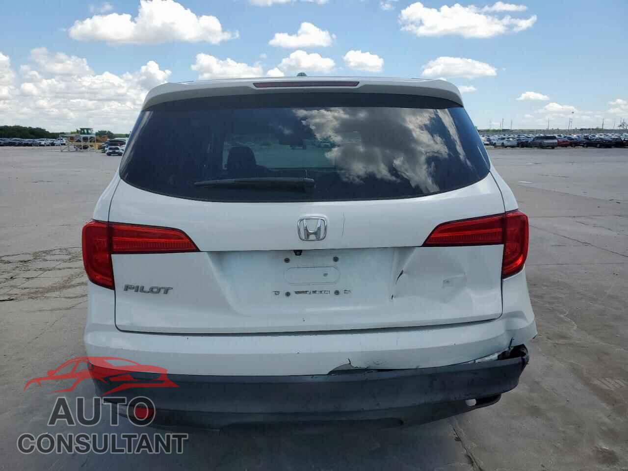 HONDA PILOT 2017 - 5FNYF5H41HB036170