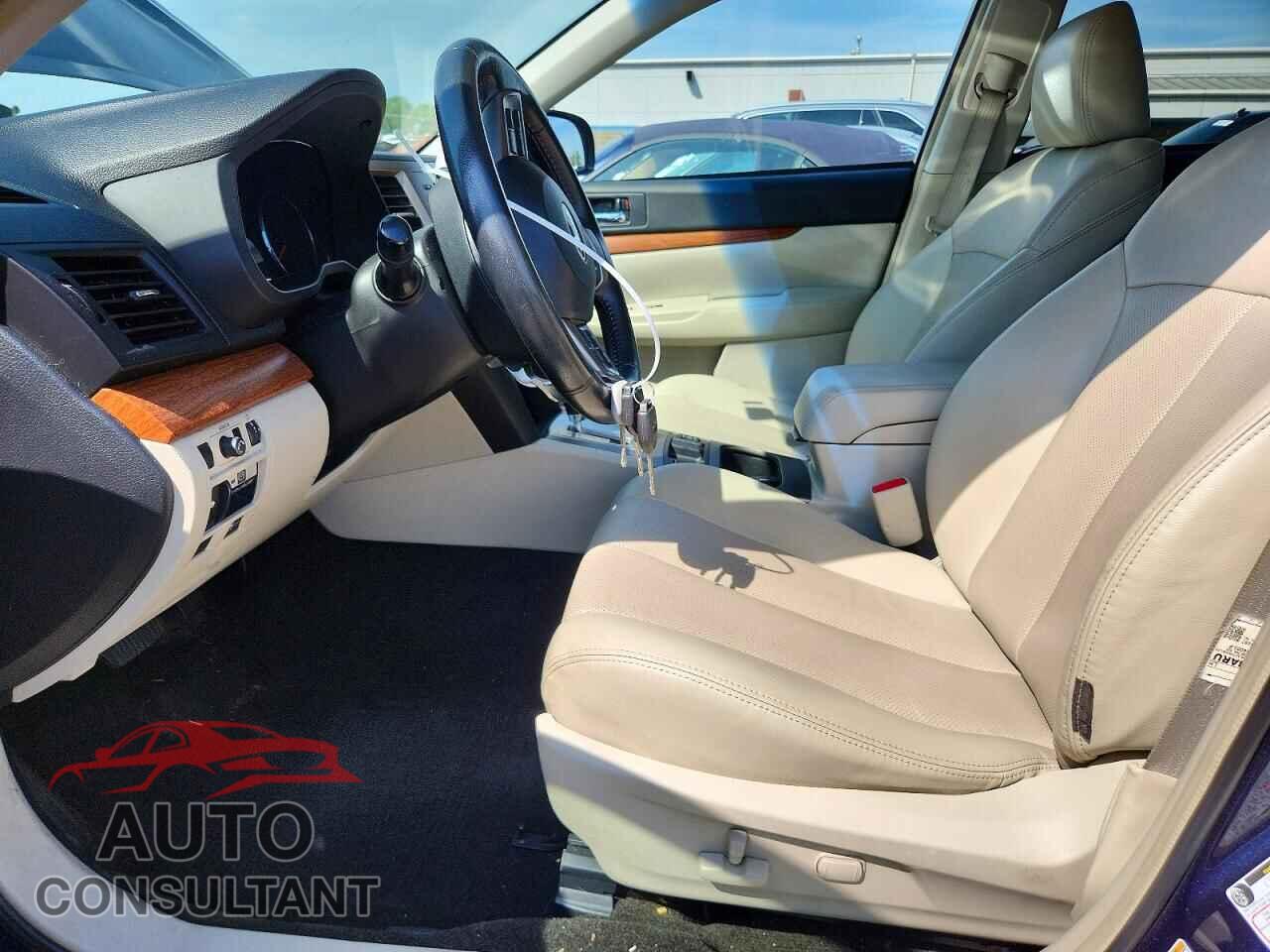 SUBARU OUTBACK 2014 - 4S4BRBKC4E3245726