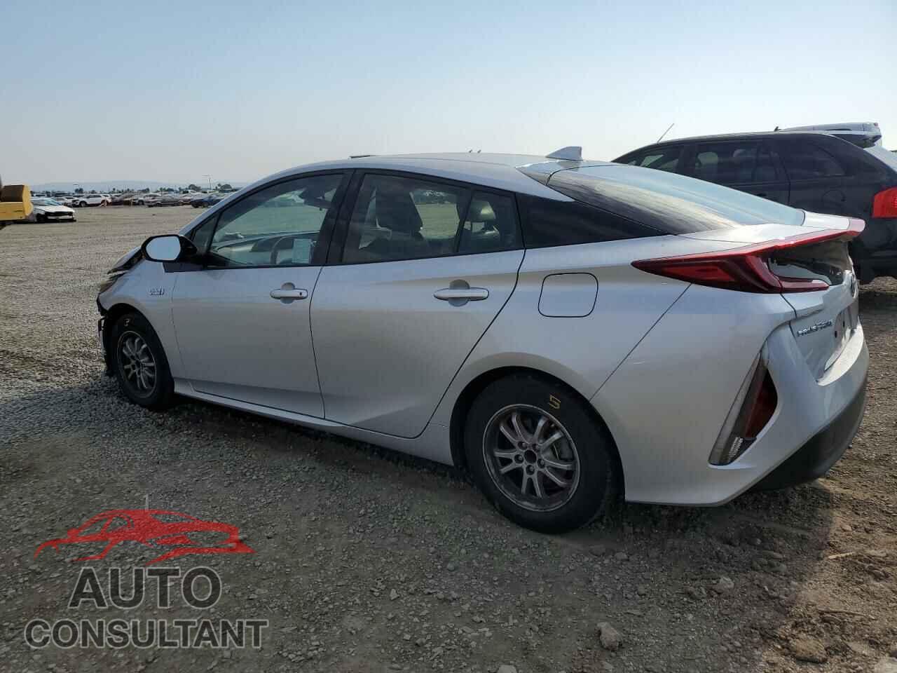 TOYOTA PRIUS 2017 - JTDKARFP1H3064329