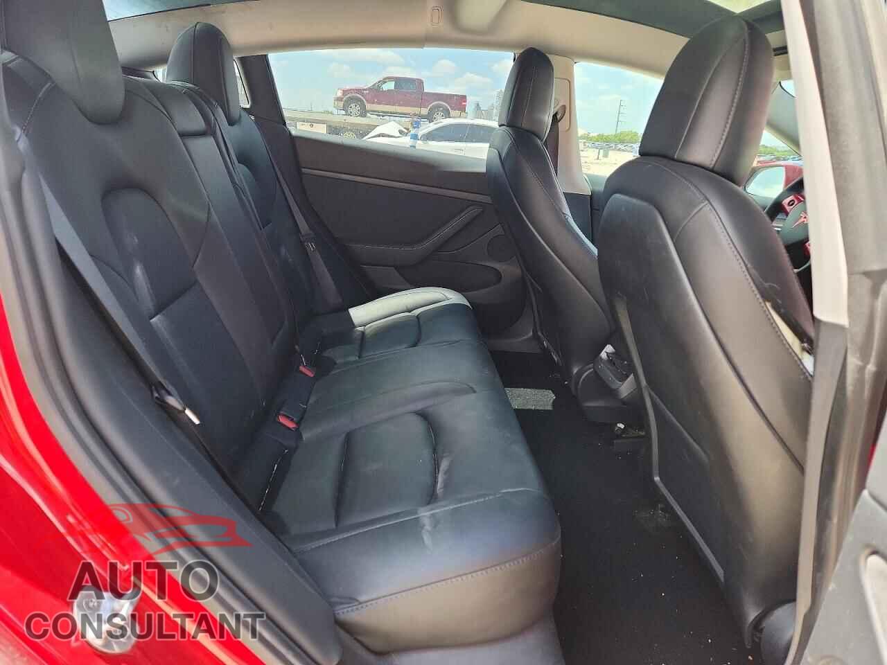 TESLA MODEL 3 2021 - 5YJ3E1EB6MF079597