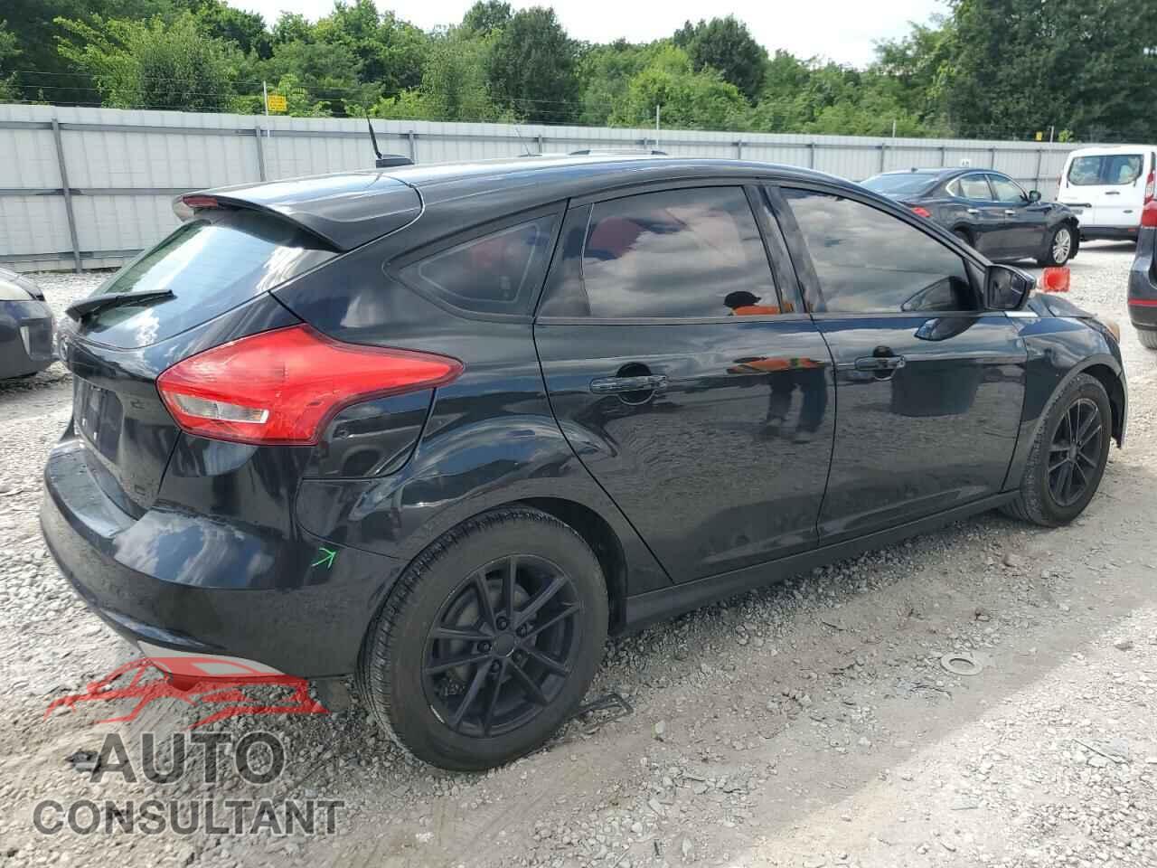 FORD FOCUS 2015 - 1FADP3K23FL348210