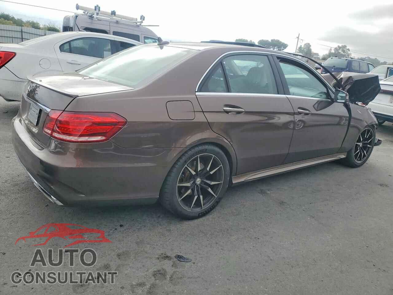 MERCEDES-BENZ E-CLASS 2014 - WDDHF5KB0EA974078
