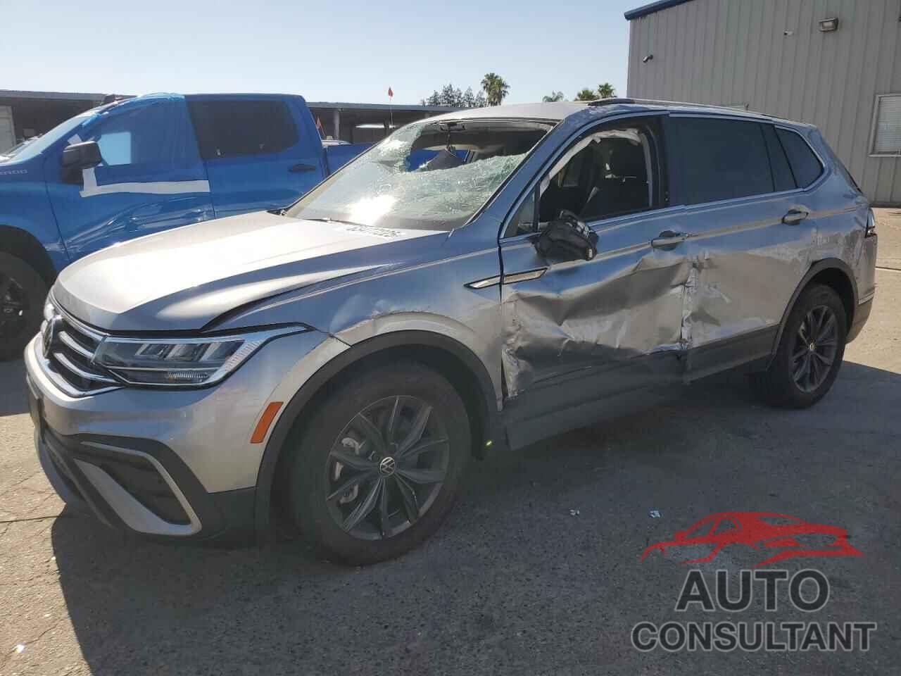 VOLKSWAGEN TIGUAN 2023 - 3VVMB7AX8PM033319