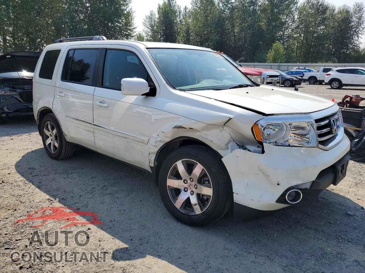 HONDA PILOT 2015 - 5FNYF4H93FB014934