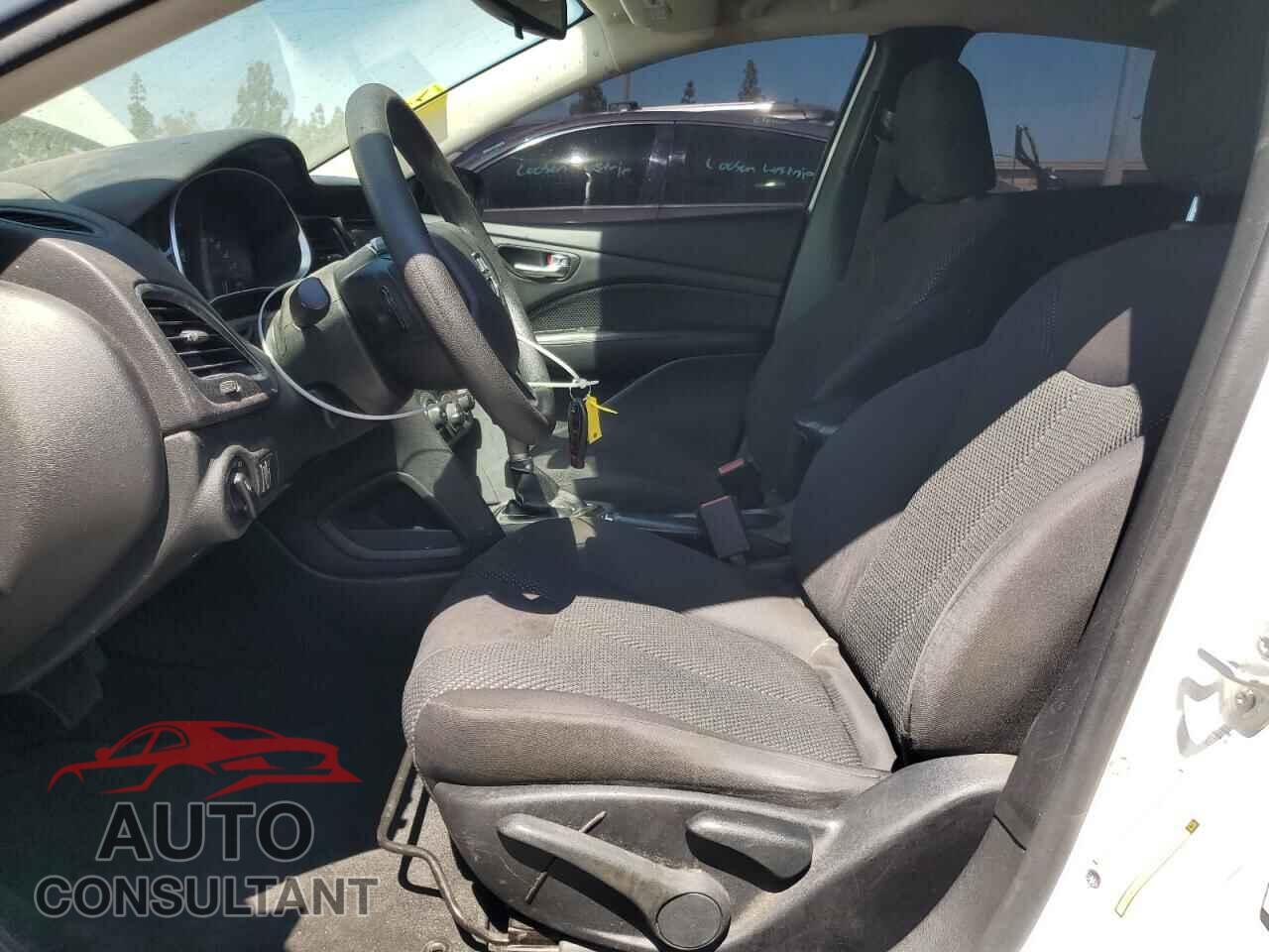 DODGE DART 2015 - 1C3CDFAA7FD141097