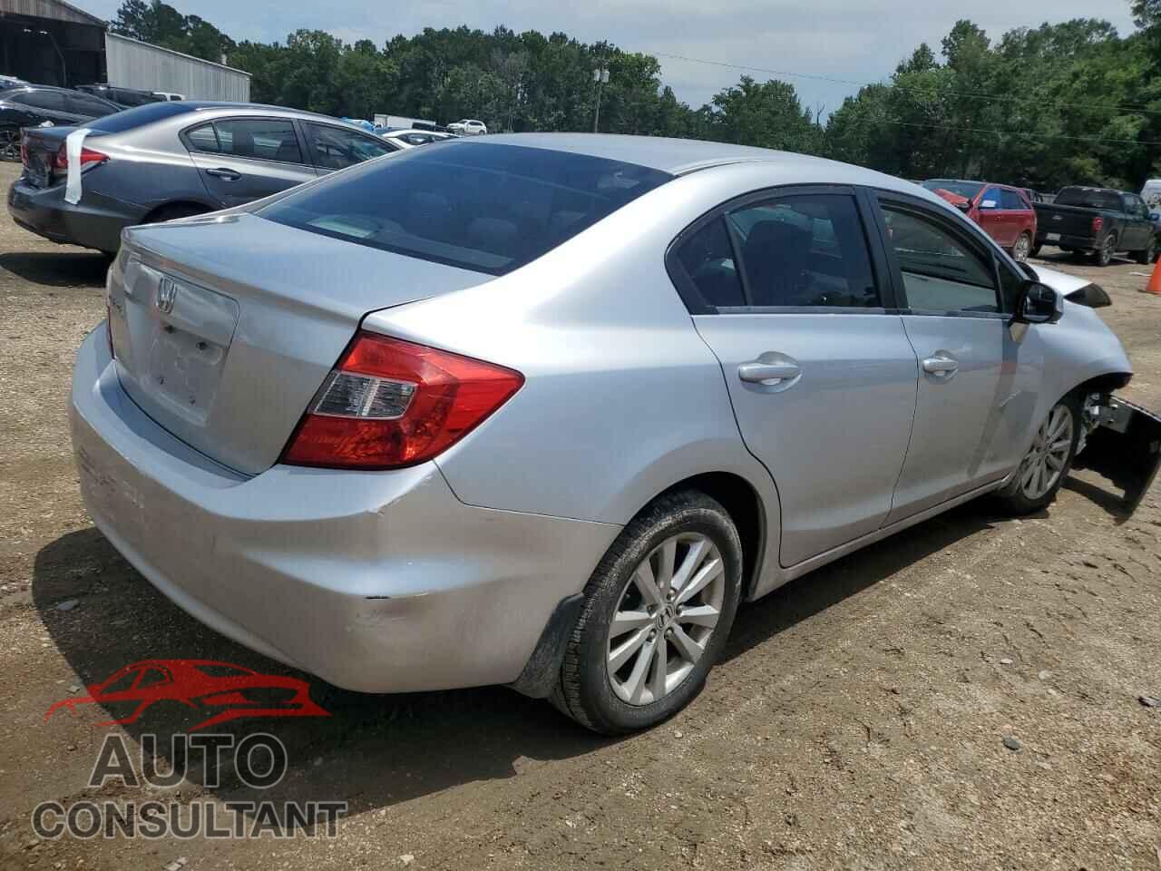 HONDA CIVIC 2012 - 2HGFB2F93CH523830