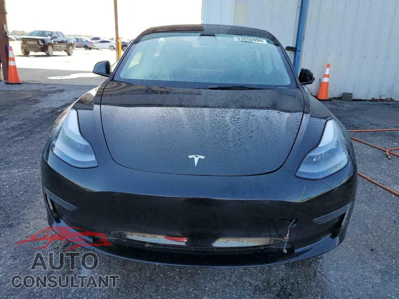TESLA MODEL 3 2023 - 5YJ3E1EAXPF435559