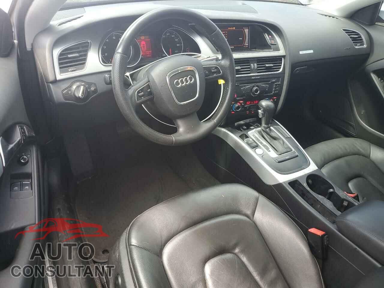 AUDI A5 2012 - WAULFAFR1CA018784