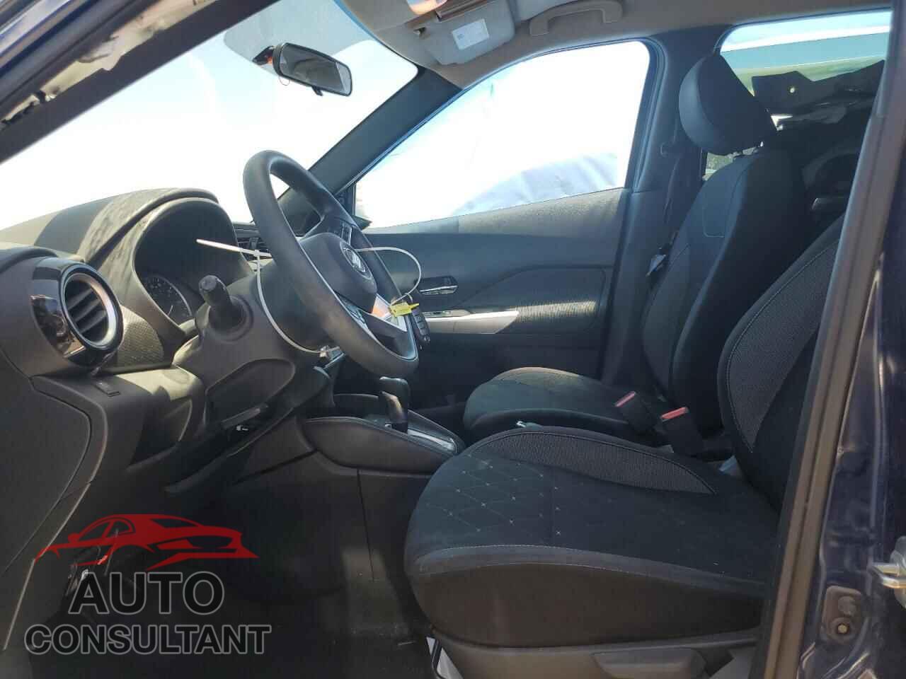 NISSAN KICKS 2019 - 3N1CP5CU3KL496490