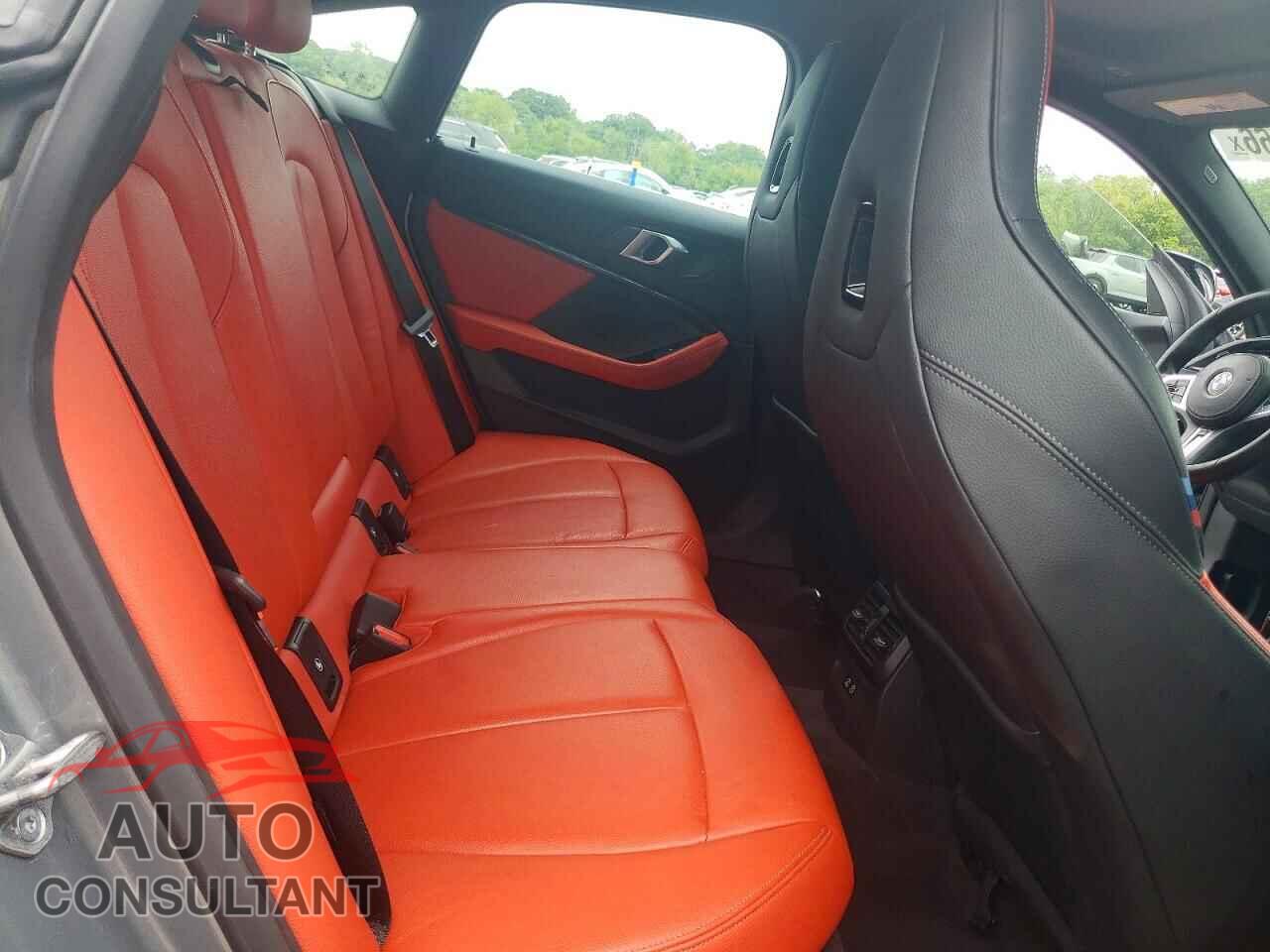 BMW M2 2022 - WBA13AL05N7K08321