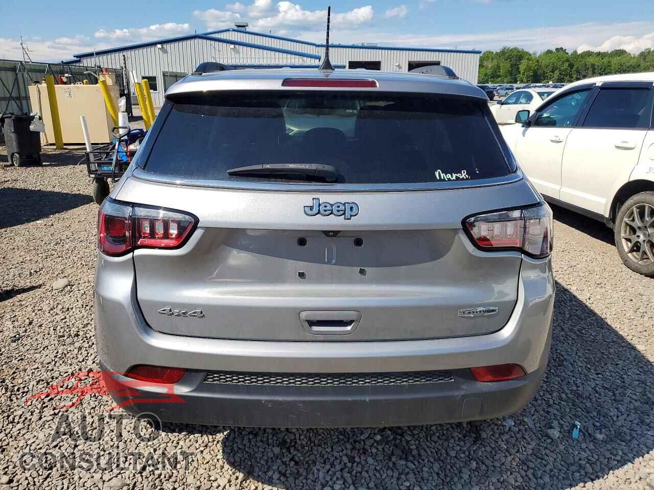 JEEP COMPASS 2022 - 3C4NJDBB8NT123984