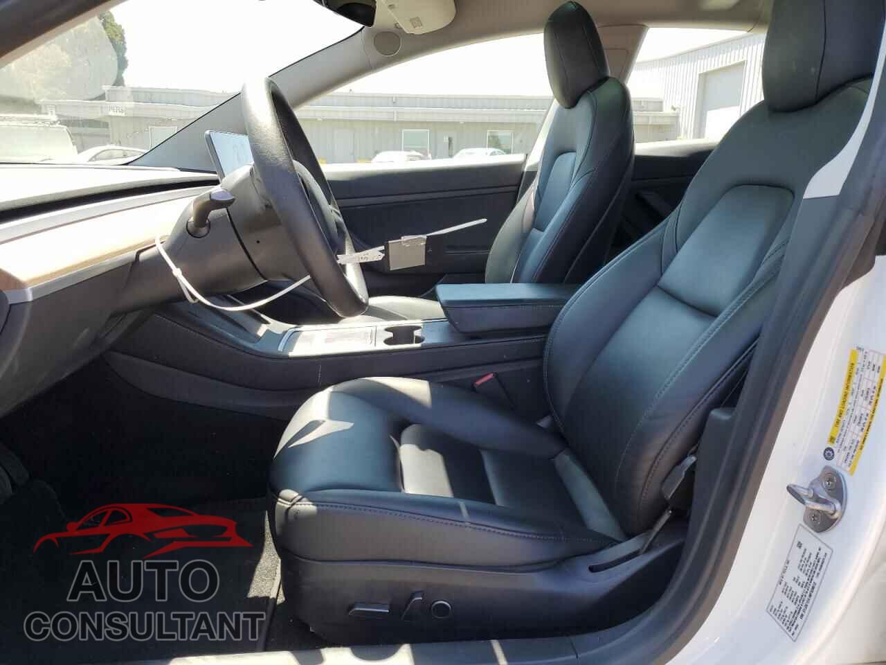 TESLA MODEL 3 2021 - 5YJ3E1EA1MF939610