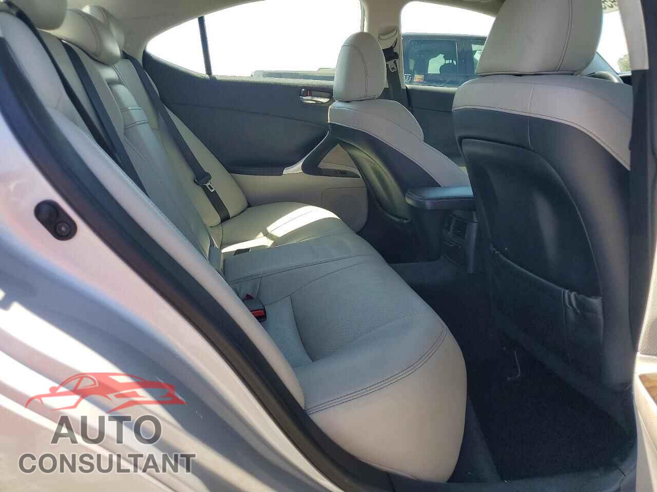 LEXUS IS 2010 - JTHBF5C28A5117958