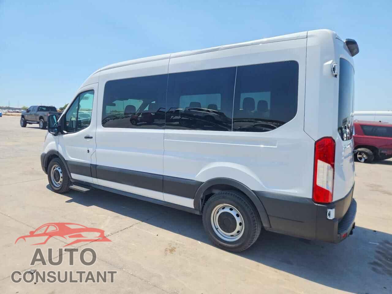 FORD TRANSIT 2024 - 1FBAX2C8XRKB81806