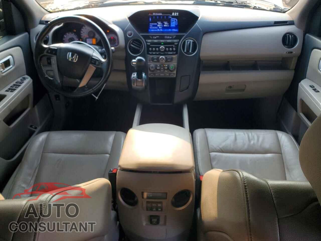 HONDA PILOT 2014 - 5FNYF4H50EB028060