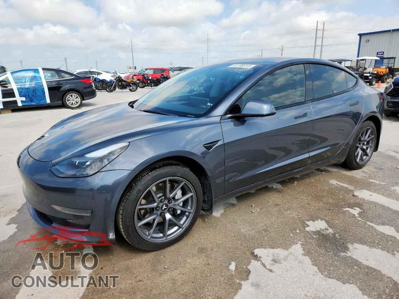 TESLA MODEL 3 2023 - 5YJ3E1EA9PF429090