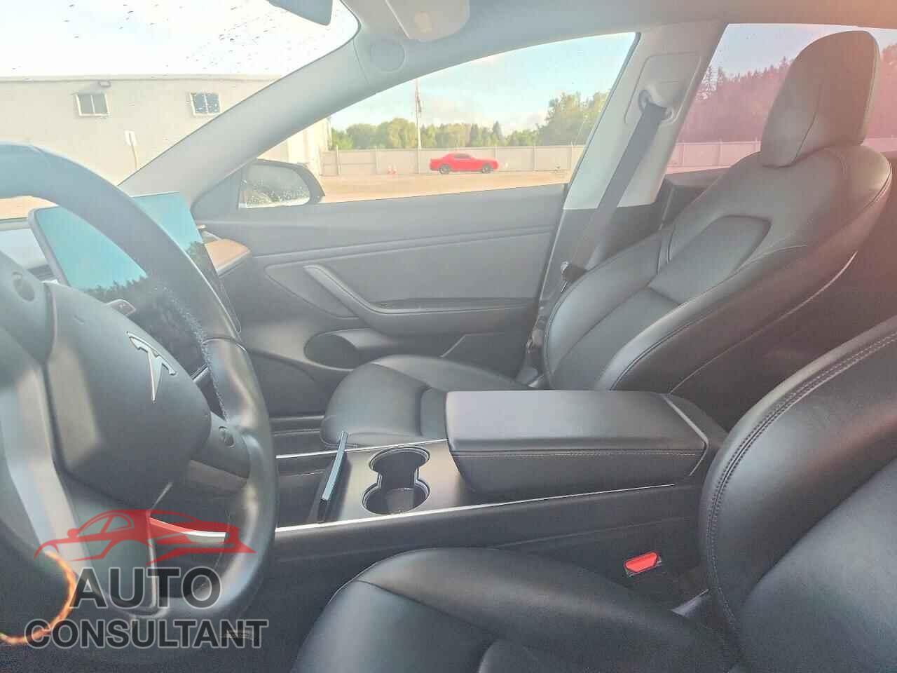TESLA MODEL 3 2018 - 5YJ3E1EB6JF107698