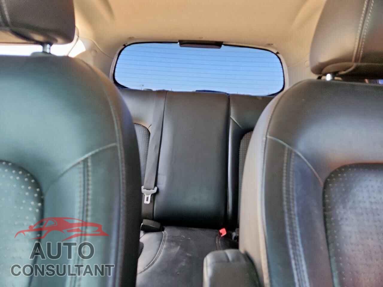 CHEVROLET SONIC 2012 - 1G1JE6SH6C4163852