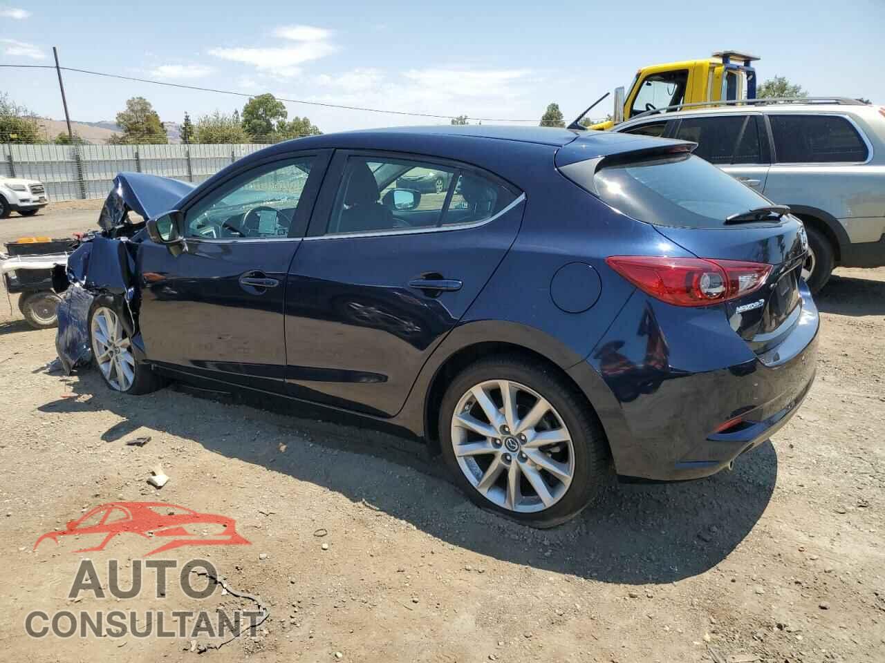 MAZDA 3 2017 - 3MZBN1L73HM154278