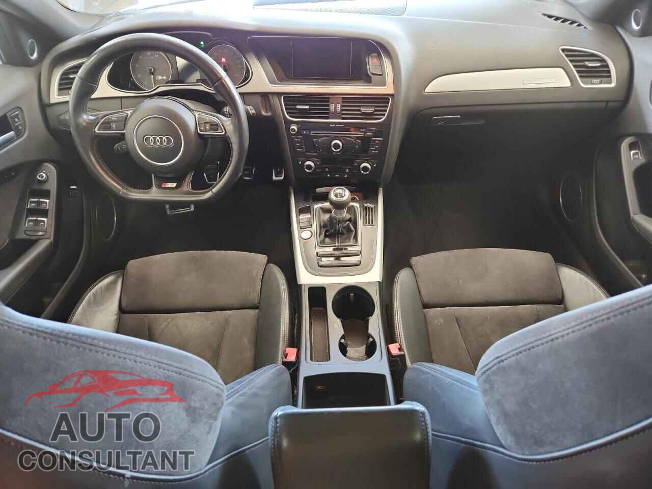 AUDI S4/RS4 2014 - WAUDGAFL2EA087418