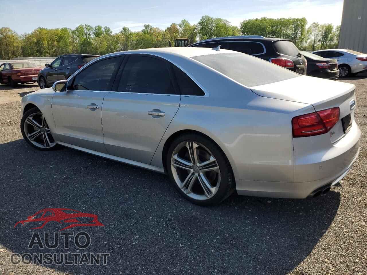 AUDI S8 2014 - WAUD2AFD2EN013688