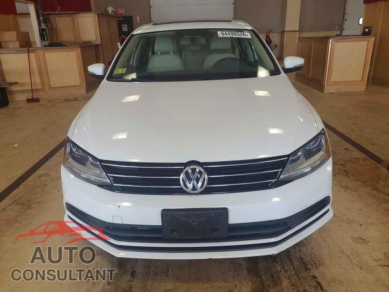 VOLKSWAGEN JETTA 2017 - 3VWDB7AJ6HM266043