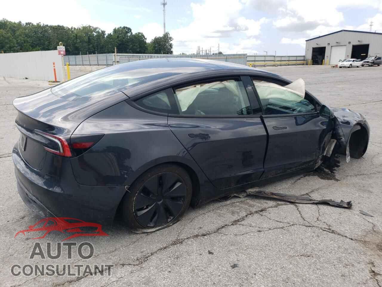 TESLA MODEL 3 2024 - 5YJ3E1EA1RF736482