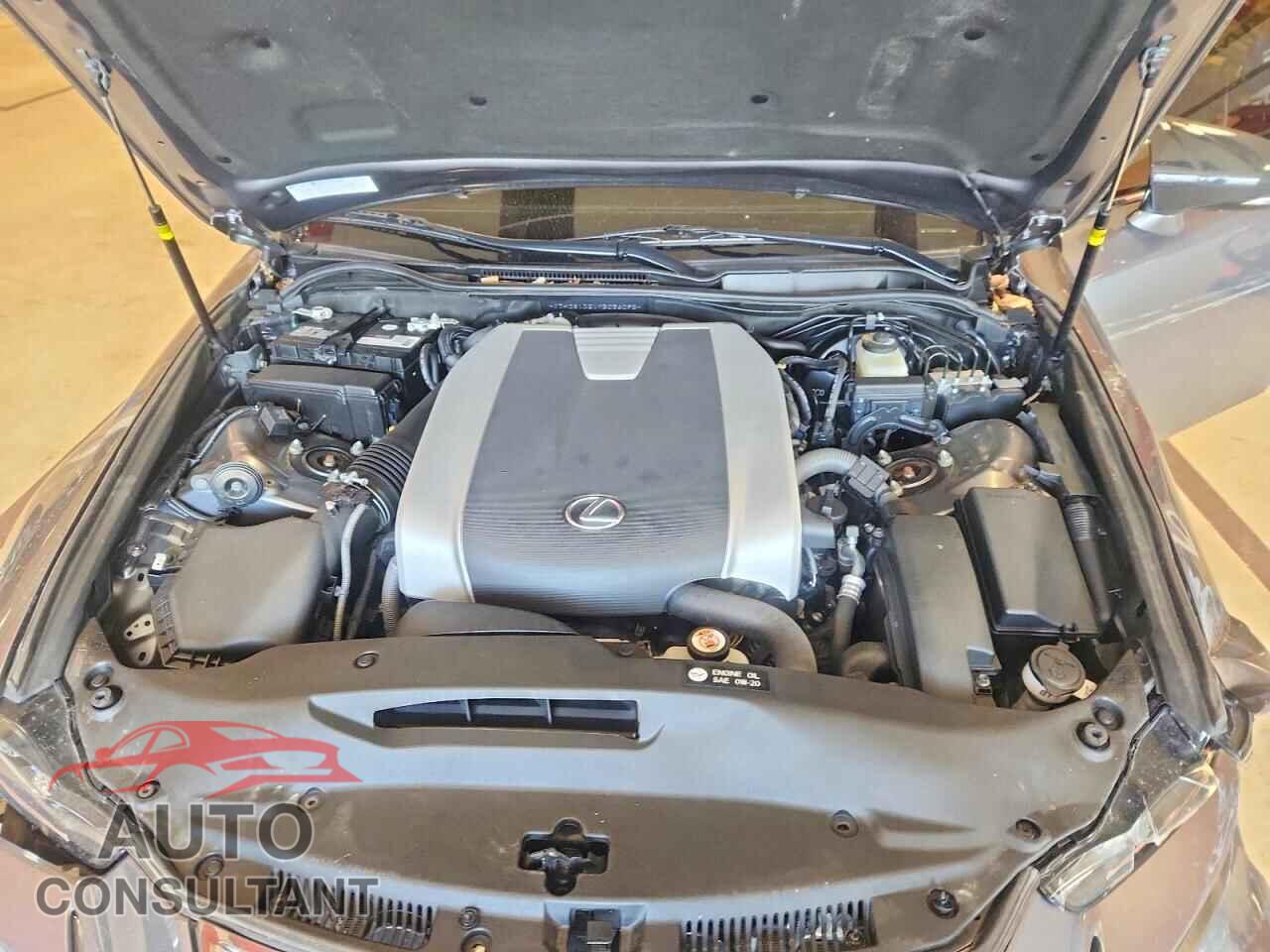 LEXUS IS 2019 - JTHC81D21K5036095